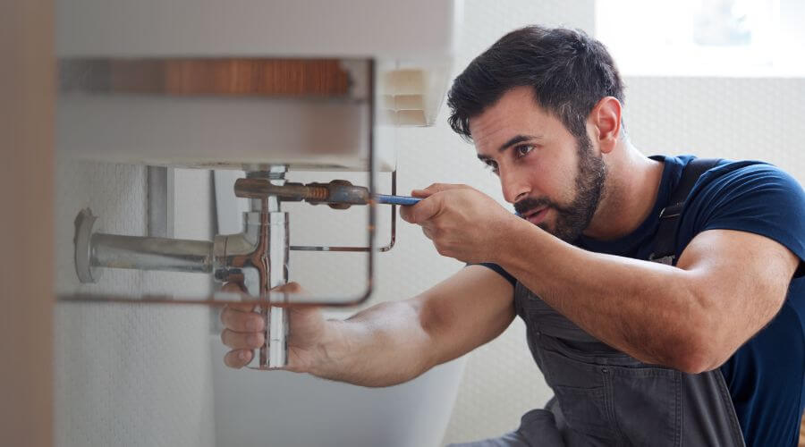 Expert burst pipe repair services in Newell, PA